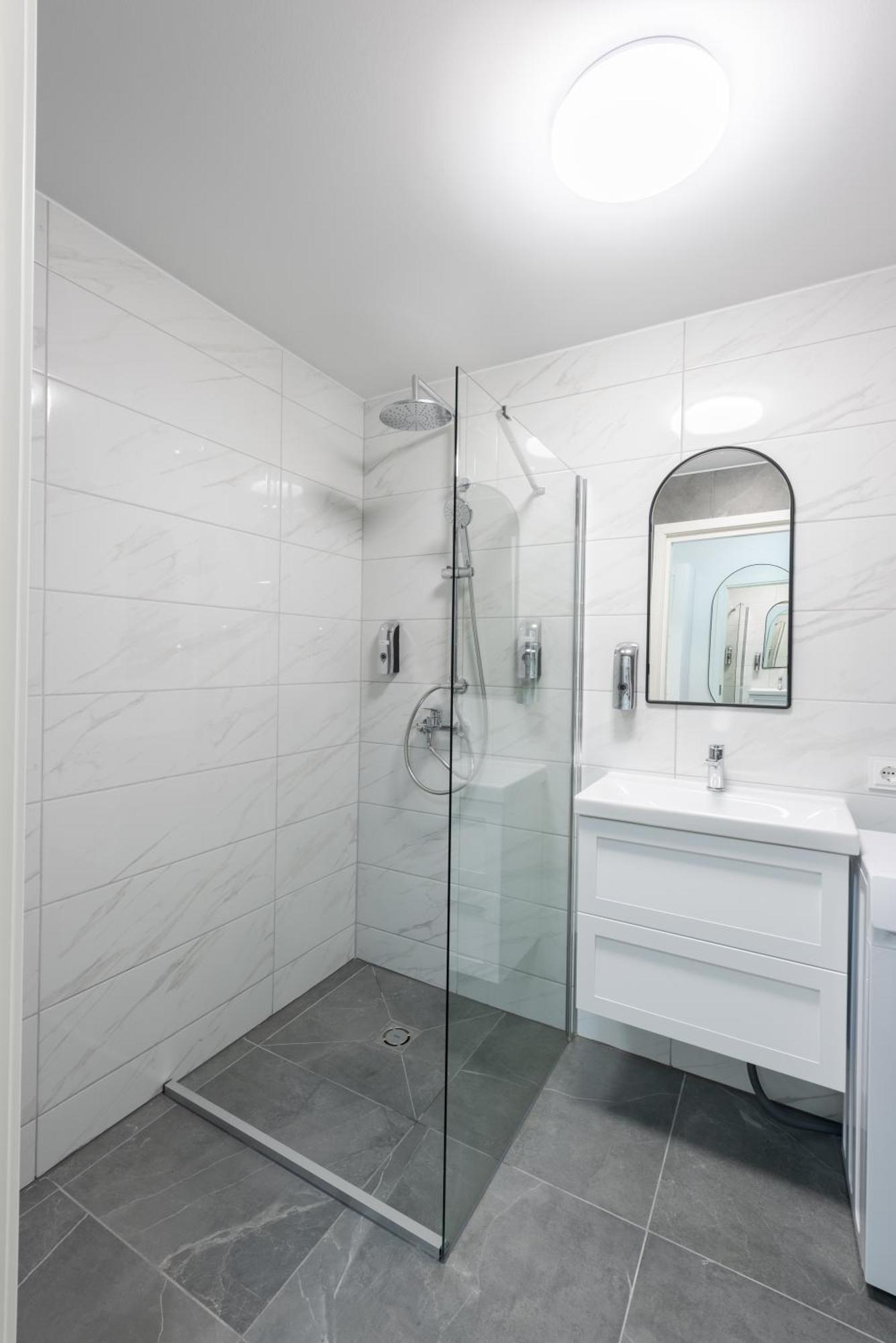Stiklo Apartamentai Radziwiliszki Exteriör bild